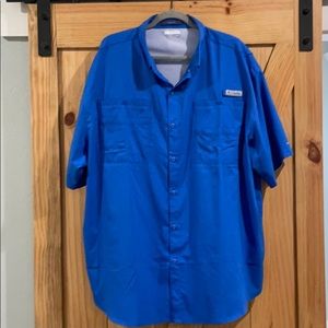 Men’s Columbia shirt size 3XL